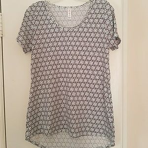 Lularoe classic t. Small
